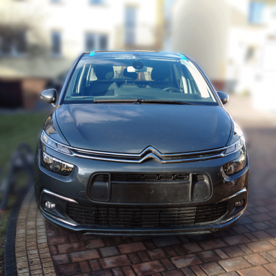 Wymiana szyby samochodowej